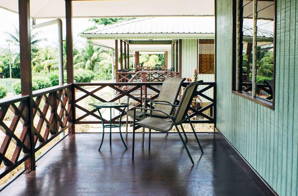 Overbridge River Resort Paramaribo Interior photo